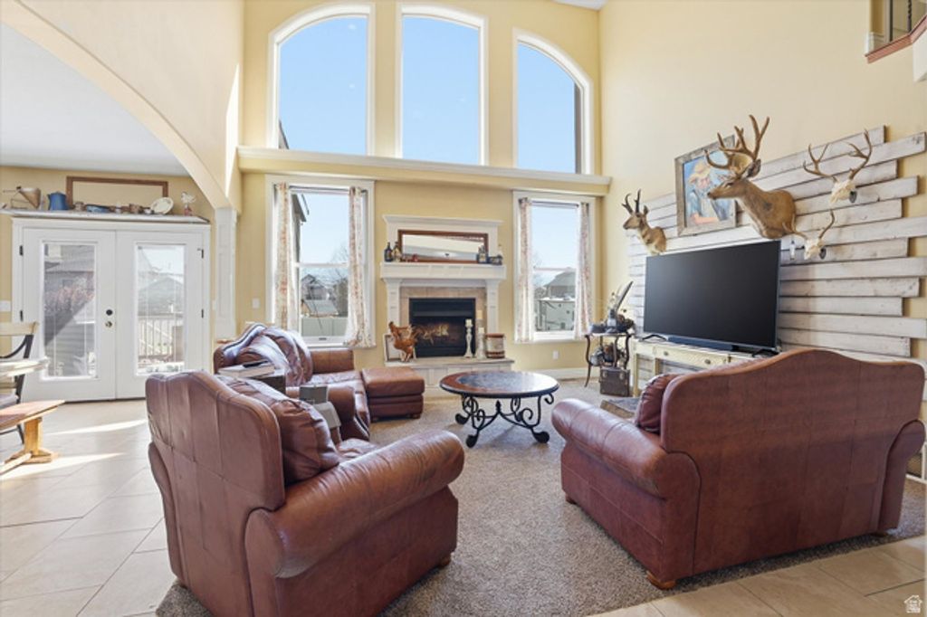 Image 6 of property listing at 3694 S 4975 W, West Haven, UT 84401