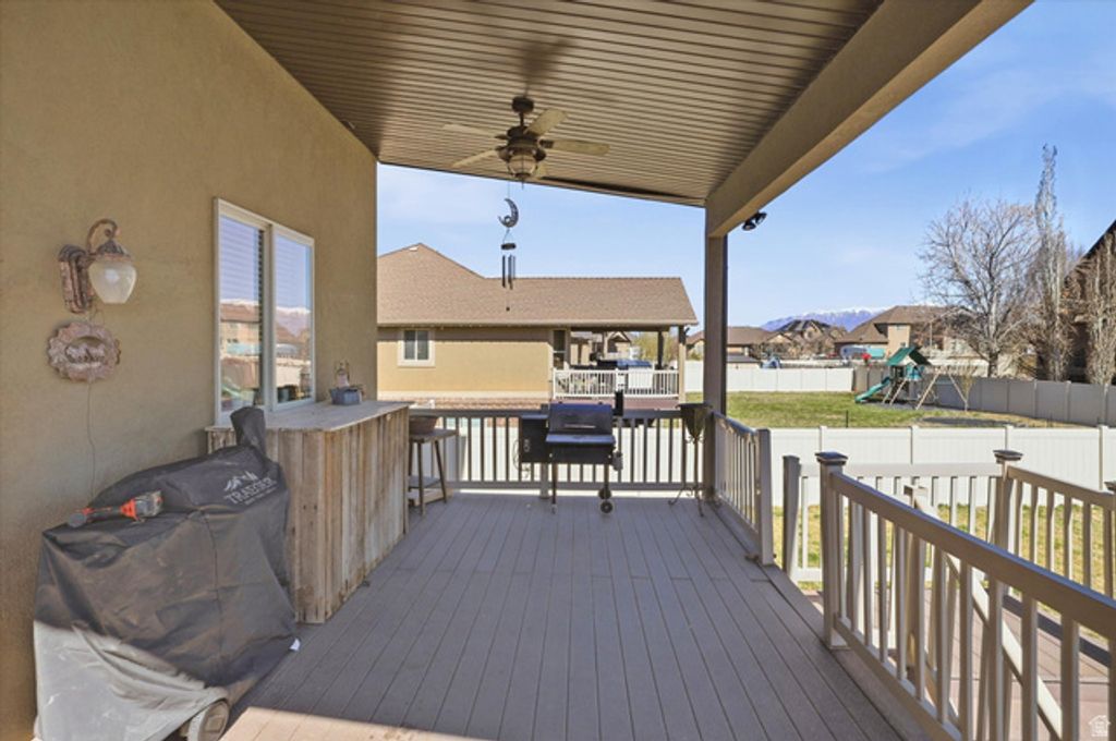 Image 54 of property listing at 3694 S 4975 W, West Haven, UT 84401
