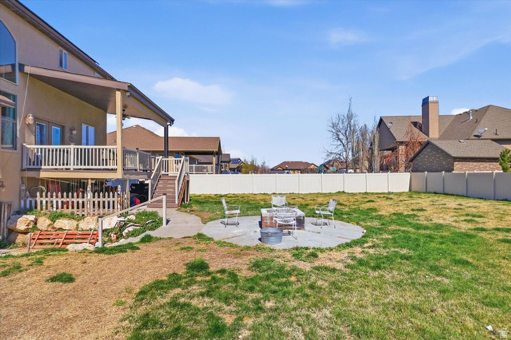 Image 59 of property listing at 3694 S 4975 W, West Haven, UT 84401