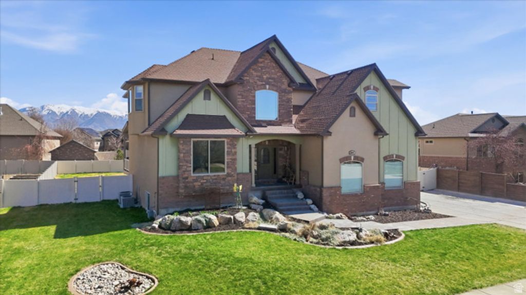 Image 63 of property listing at 3694 S 4975 W, West Haven, UT 84401
