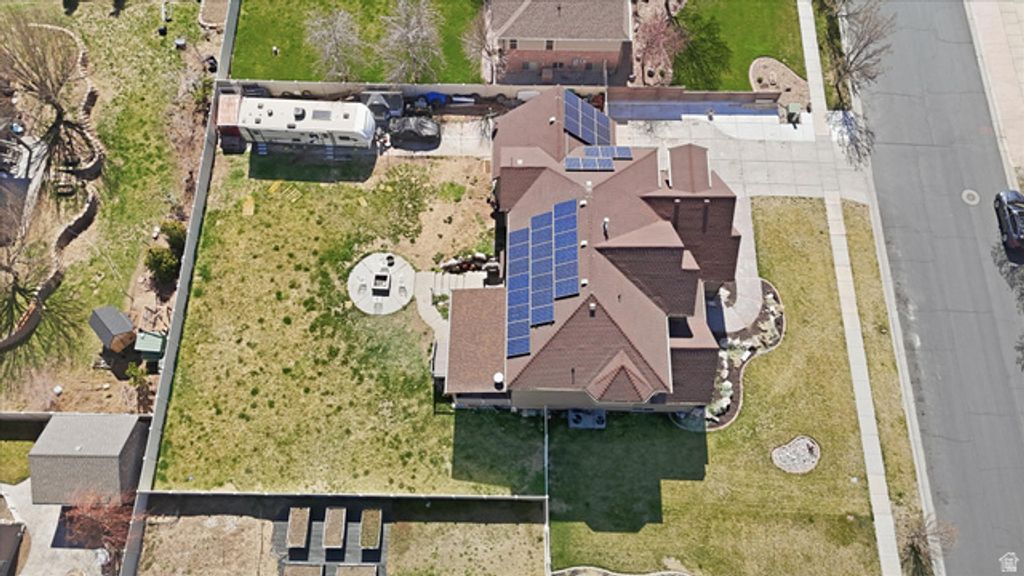 Image 72 of property listing at 3694 S 4975 W, West Haven, UT 84401
