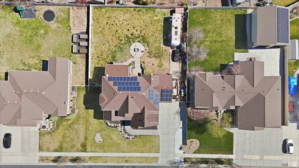 Image 73 of property listing at 3694 S 4975 W, West Haven, UT 84401