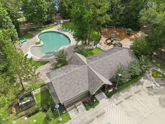 29320 Clydesdale Drive, Waller, TX 77484