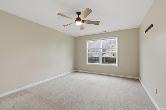 4028 Ravens Cove Run, Fort Wayne, IN 46818