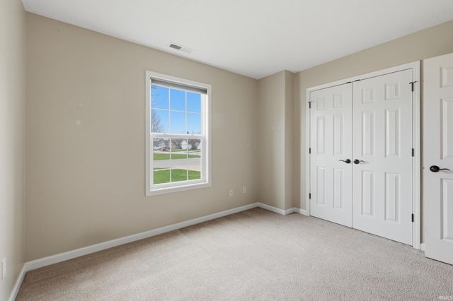 4028 Ravens Cove Run, Fort Wayne, IN 46818