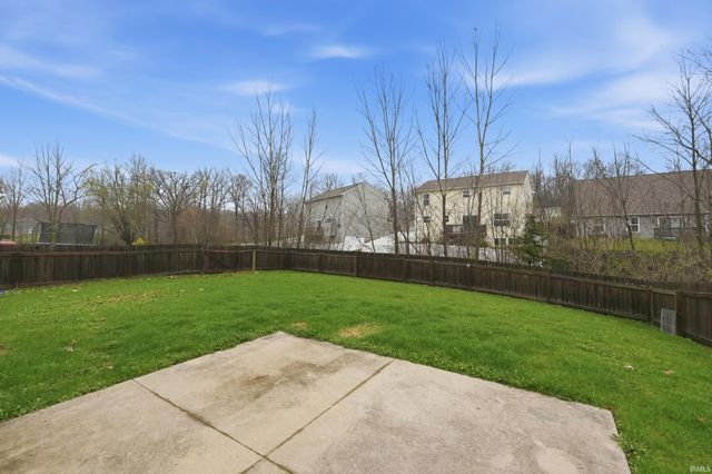 4028 Ravens Cove Run, Fort Wayne, IN 46818