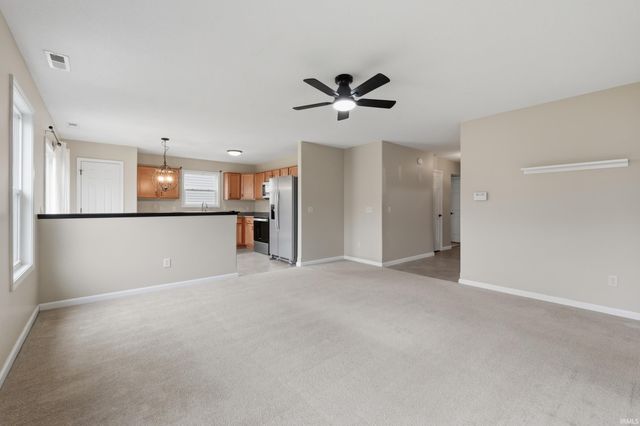 4028 Ravens Cove Run, Fort Wayne, IN 46818