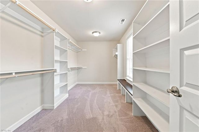 911 Bainbridge BLVD, Chesapeake, VA 23324