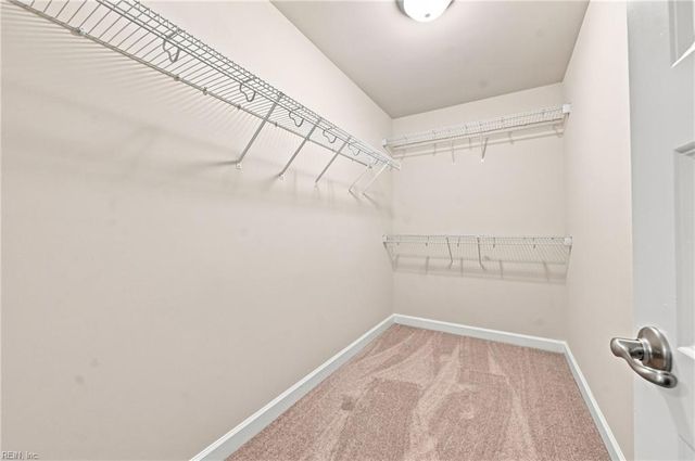 911 Bainbridge BLVD, Chesapeake, VA 23324