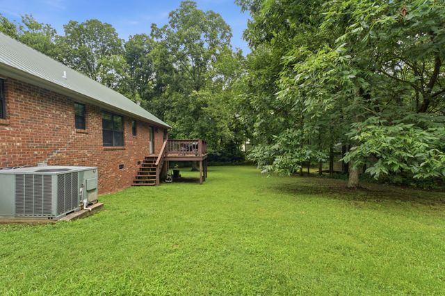 47 Holly Ln, Woodbury, TN 37190