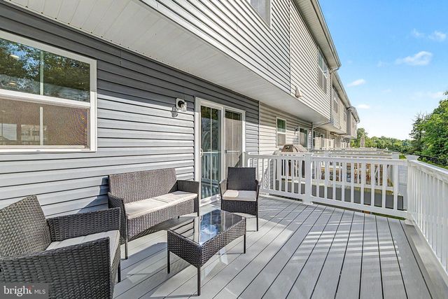 21 RILEY ST, Williamstown, NJ 08094