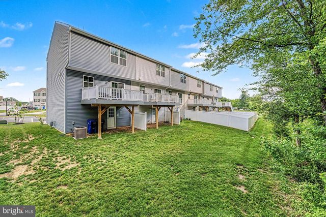 21 RILEY ST, Williamstown, NJ 08094