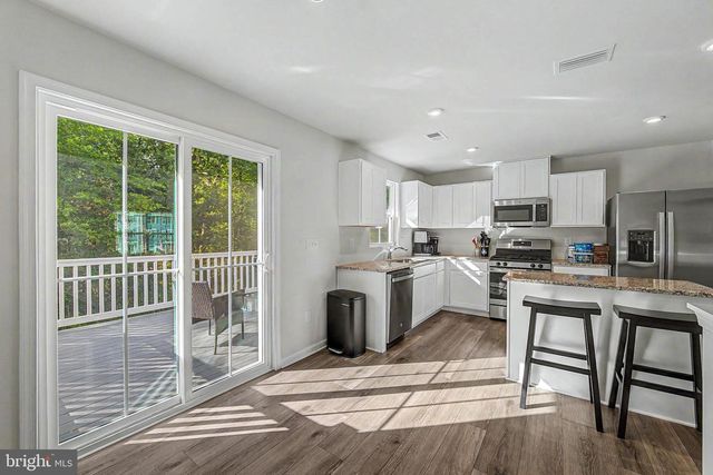 21 RILEY ST, Williamstown, NJ 08094