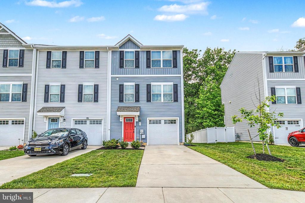 21 RILEY ST, Williamstown, NJ 08094