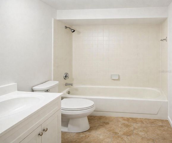 416 BANANA CAY DRIVE D, South Daytona, FL 32119