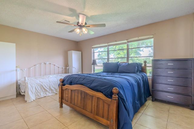 182 County Road 152, Bay City, TX 77414