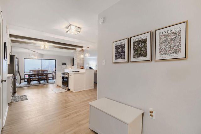 400 Groveland Avenue 2313, Minneapolis, MN 55403