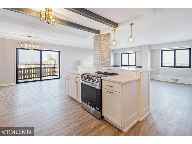 400 Groveland Avenue 2313, Minneapolis, MN 55403