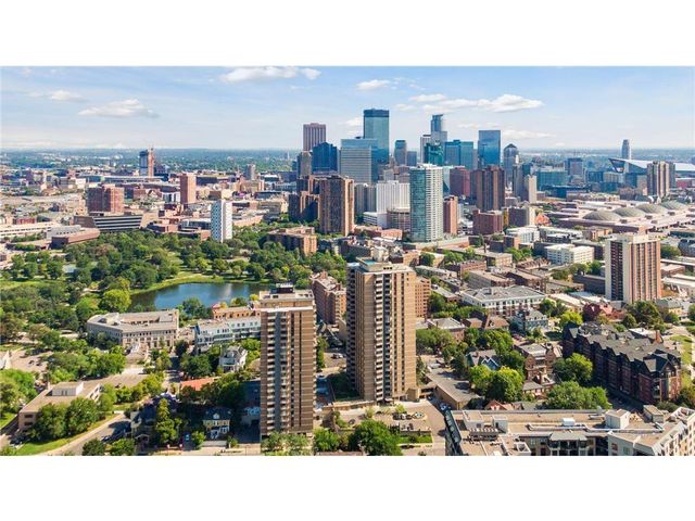 400 Groveland Avenue 2313, Minneapolis, MN 55403