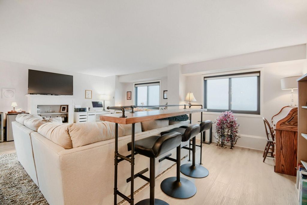 400 Groveland Avenue 2313, Minneapolis, MN 55403 — photo 4