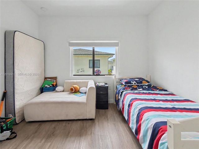 1326 NW 2nd Lane, Florida City, FL 33034