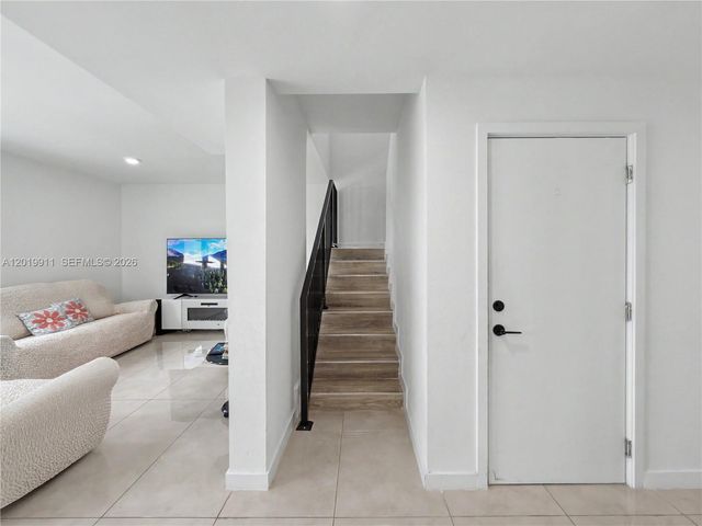 1326 NW 2nd Lane, Florida City, FL 33034