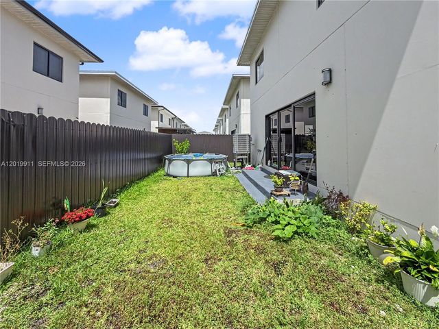 1326 NW 2nd Lane, Florida City, FL 33034