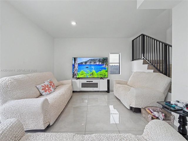 1326 NW 2nd Lane, Florida City, FL 33034