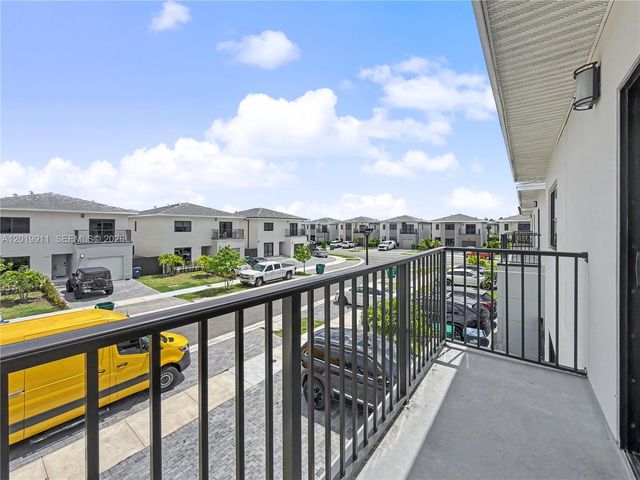 1326 NW 2nd Lane, Florida City, FL 33034