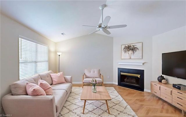 3718 Winborne Lane, Greensboro, NC 27410