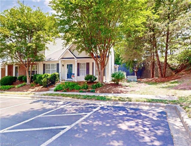 3718 Winborne Lane, Greensboro, NC 27410