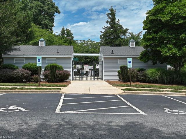 3718 Winborne Lane, Greensboro, NC 27410