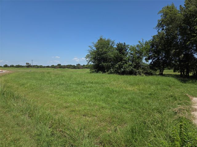 Lot 26 Clubhouse Drive, Corsicana, TX 75109