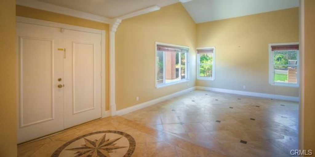 Image 8 of property listing at 22836 De Berry, Grand Terrace, CA 92313