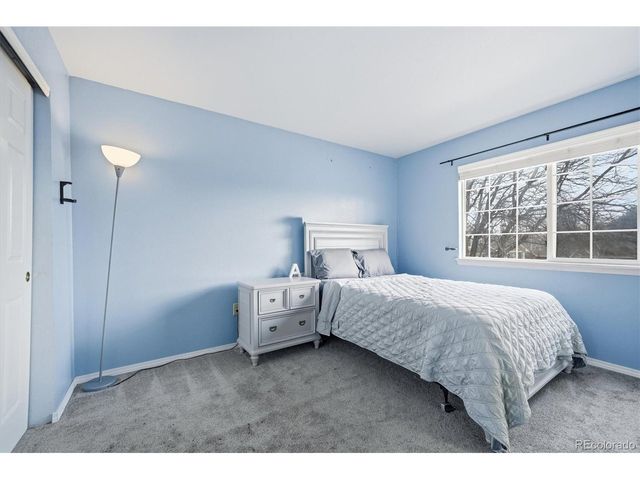 6512 Silverleaf Ct, Firestone, CO 80504