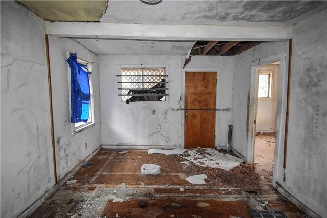 5406 Jackson Avenue, Kansas City, MO 64130