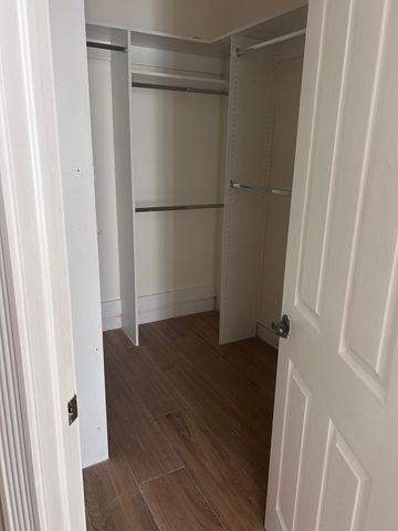 8992 Lakes Boulevard, West Palm Beach, FL 33412