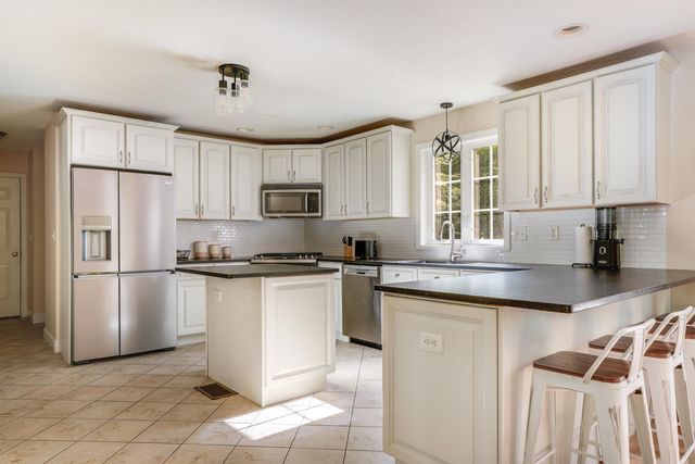 286 Old New Ipswich Road, Rindge, NH 03461