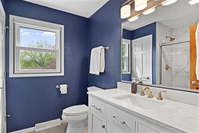 5737 Williamsburg Way, Fitchburg, WI 53719