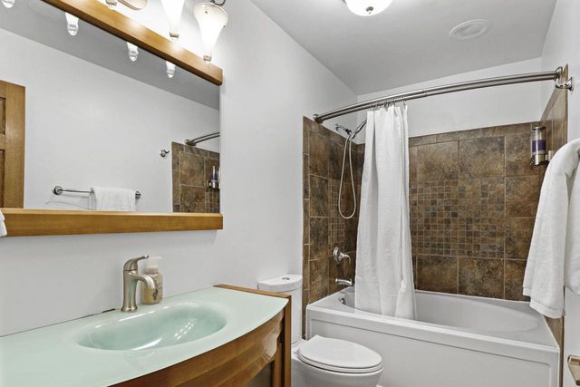 5737 Williamsburg Way, Fitchburg, WI 53719