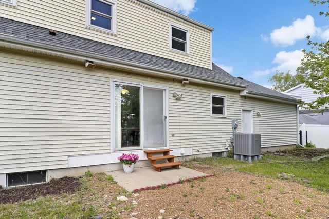 5737 Williamsburg Way, Fitchburg, WI 53719
