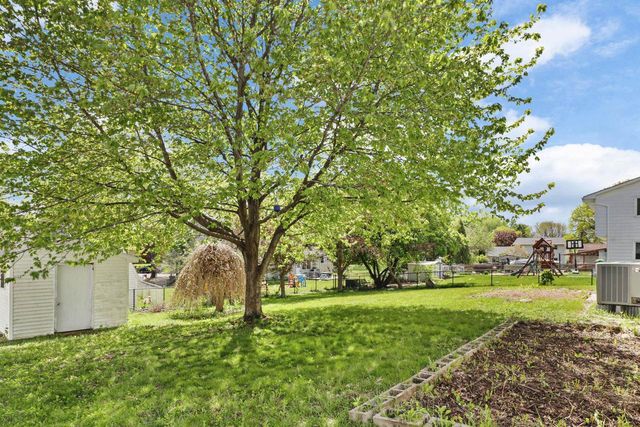 5737 Williamsburg Way, Fitchburg, WI 53719