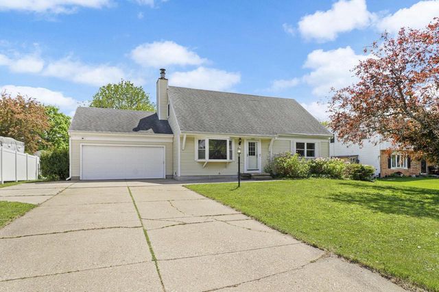 5737 Williamsburg Way, Fitchburg, WI 53719