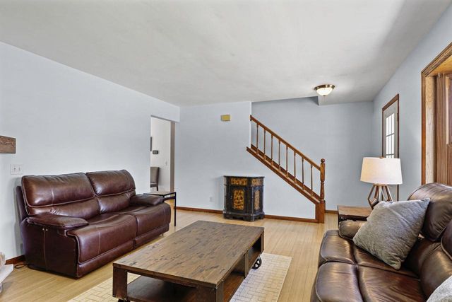 5737 Williamsburg Way, Fitchburg, WI 53719
