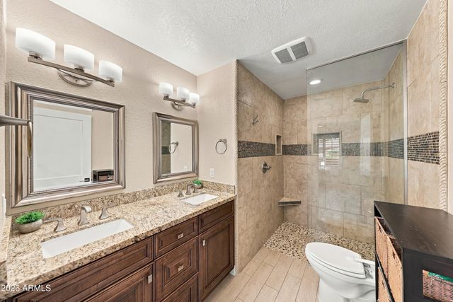 4438 E VOLTAIRE Avenue, Phoenix, AZ 85032