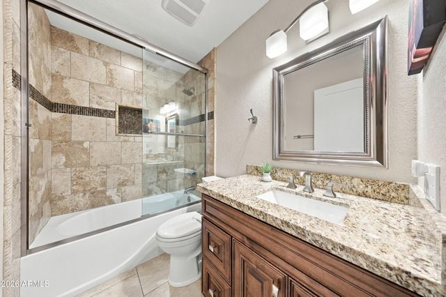 4438 E VOLTAIRE Avenue, Phoenix, AZ 85032