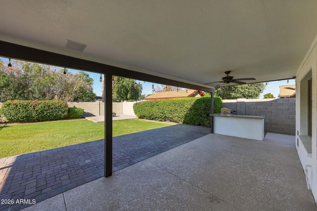 4438 E VOLTAIRE Avenue, Phoenix, AZ 85032