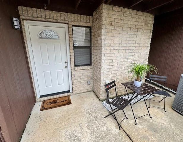 50 Evanston Street 5, Houston, TX 77015