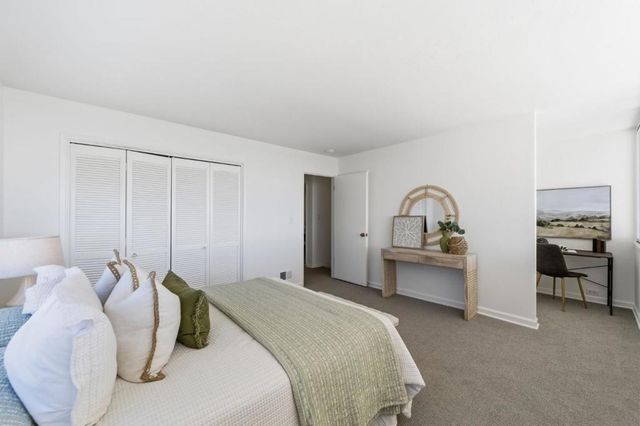 402 Portofino Drive 3, San Carlos, CA 94070
