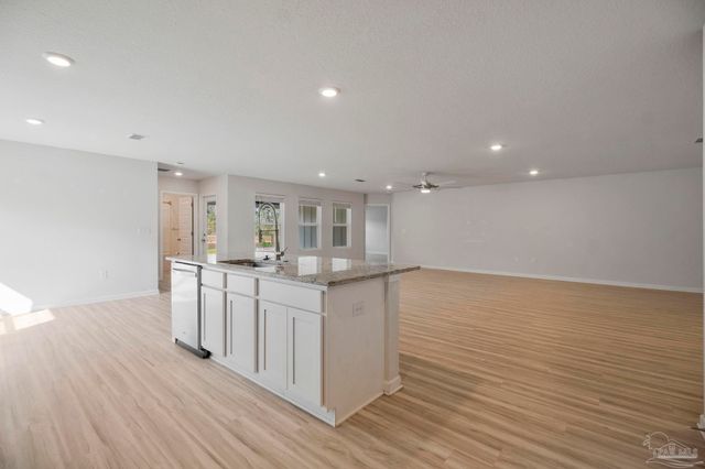 4010 Whitetail Ln, Pensacola, FL 32526